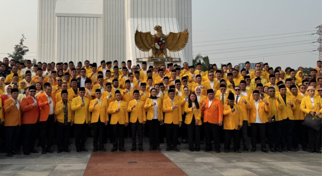 62 Tahun Partai Golkar, Tekad Membangun Partai Modern